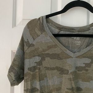 AE soft sexy camouflage v-neck t-shirt
